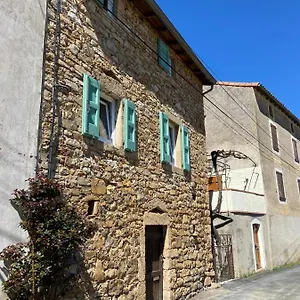 https://maison-albertine.midi-pyreneeshotels.com