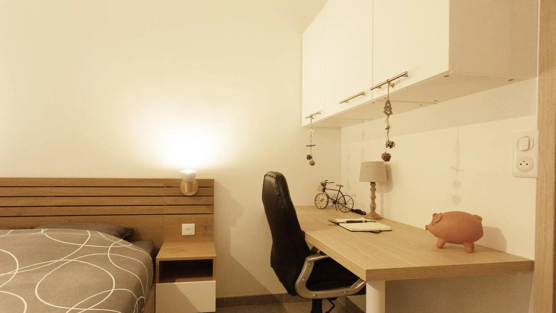 Logement Equipe Saint-Paul-de-Varax Apartment